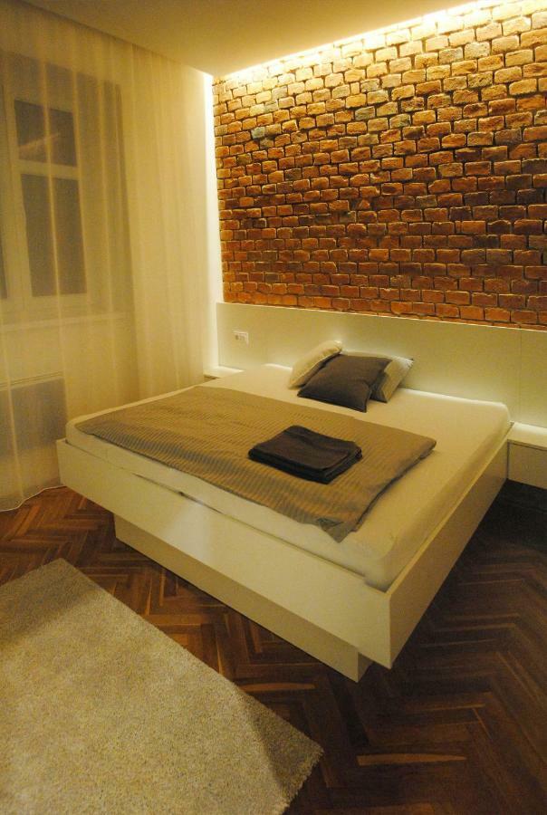Apartments Centre In Style Olomouc Esterno foto