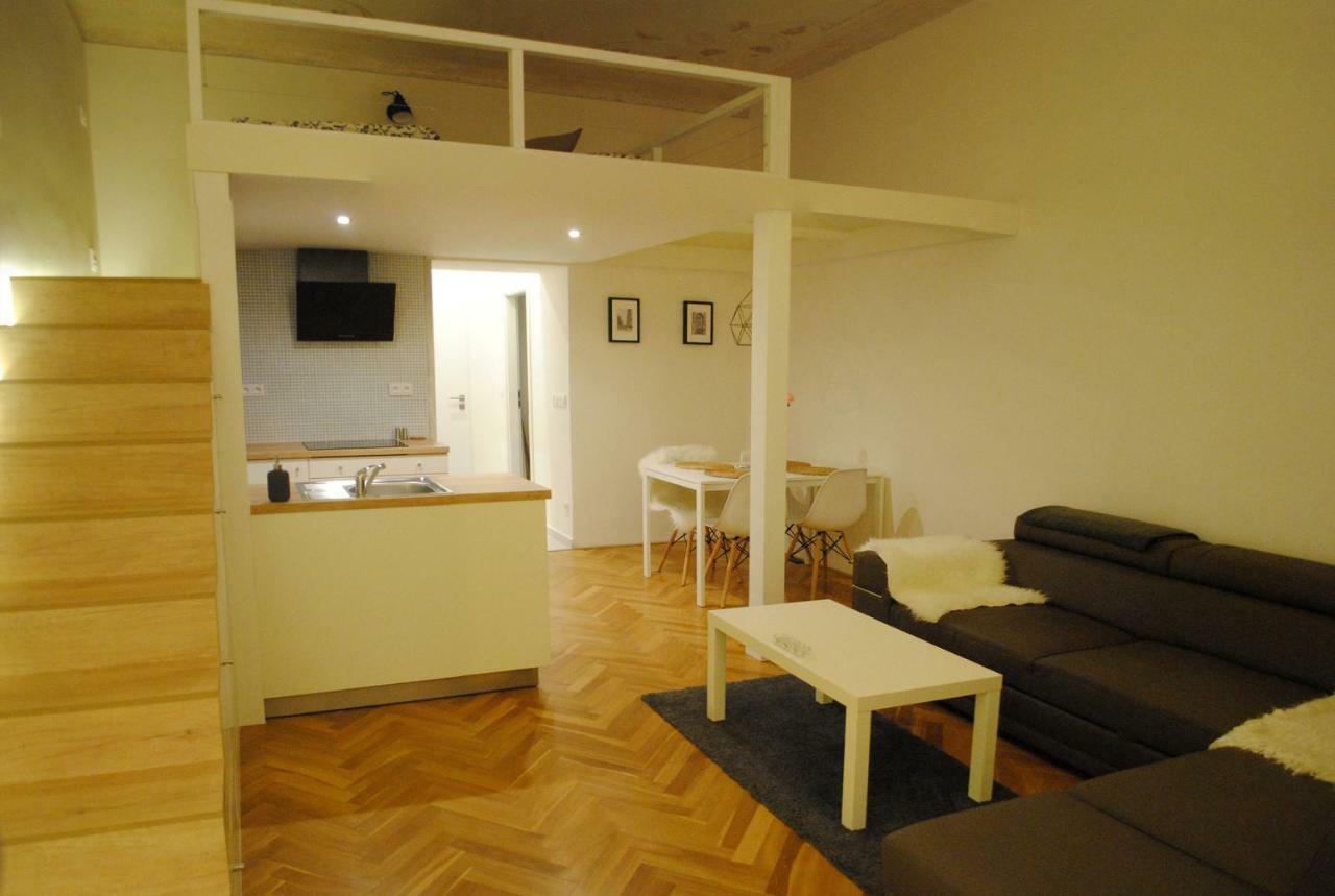Apartments Centre In Style Olomouc Esterno foto